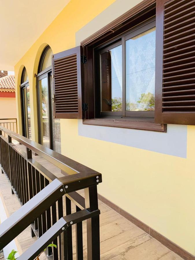 Vivienda Vacacional Tinizara 阿罗纳 外观 照片