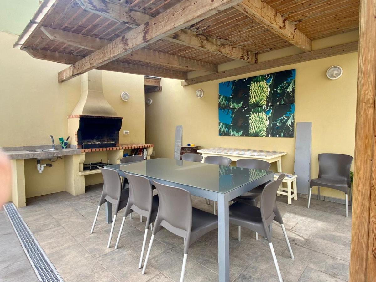 Vivienda Vacacional Tinizara 阿罗纳 外观 照片